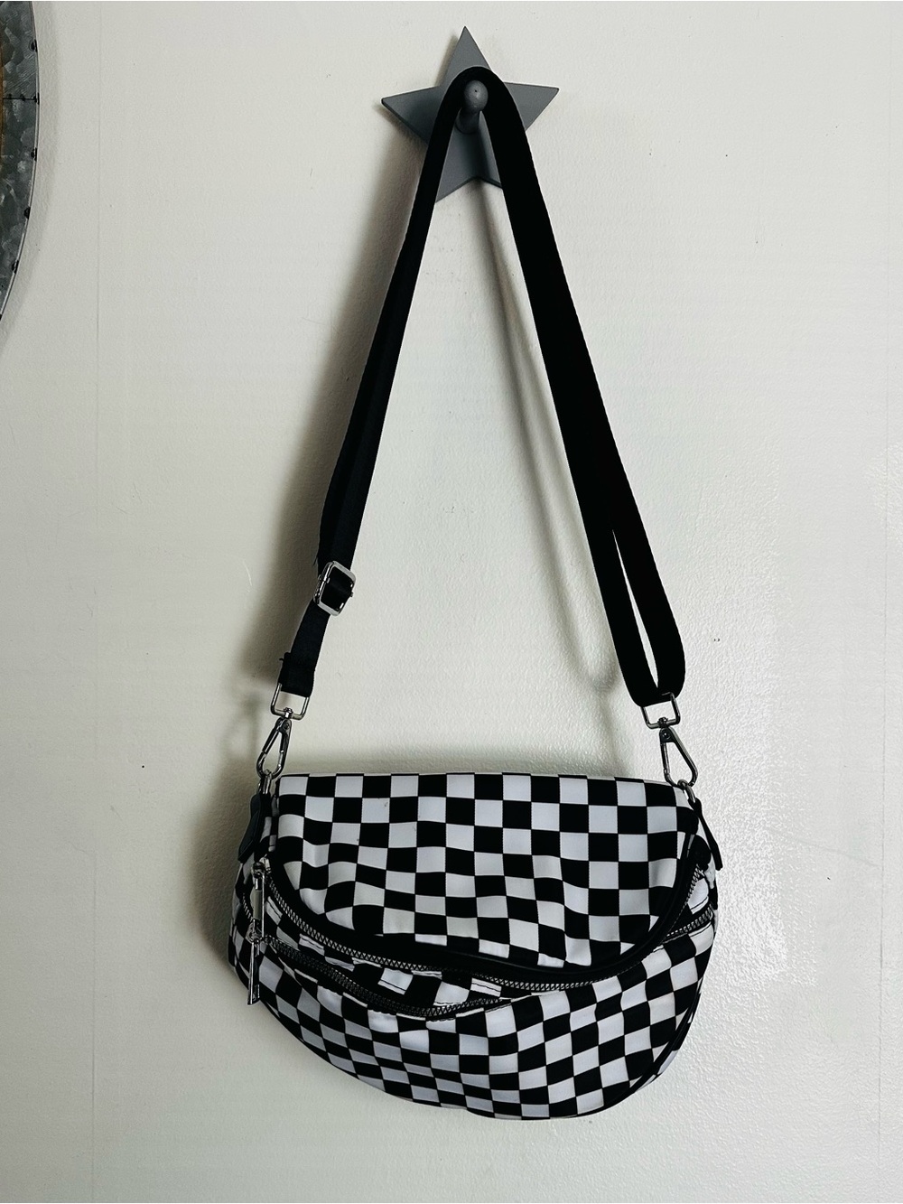 Checkerboard Crossbody Shoulder Bag - Black & White